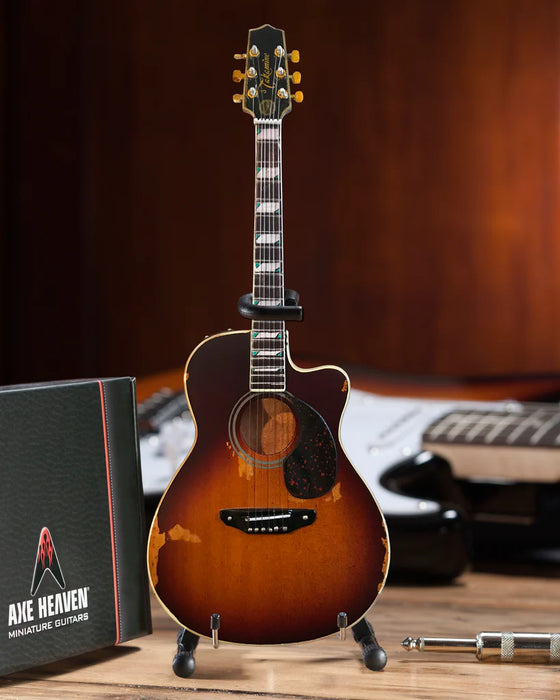 TK-381 AXE Toby Keith Sunburst  Acoustic Miniature