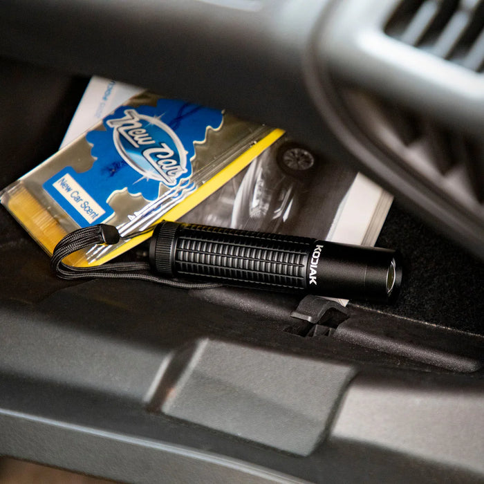 27502 Kodiak 700 Lumen Tactical Flashlight