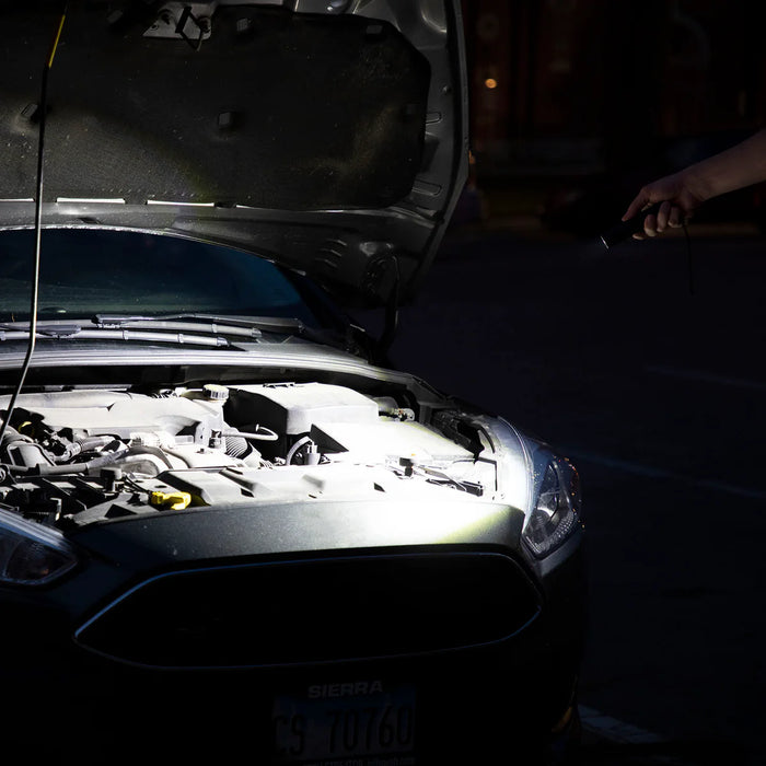 27502 Kodiak 700 Lumen Tactical Flashlight