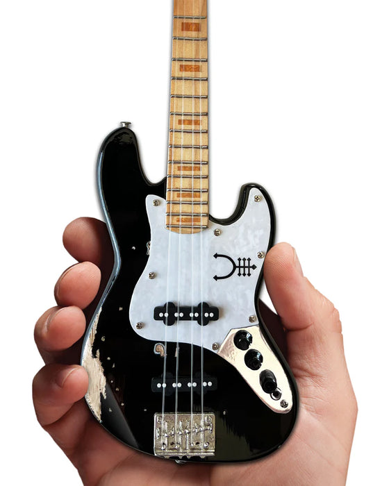 FJ-006 Axe Fender Getty Lee Mini Bass Guitar